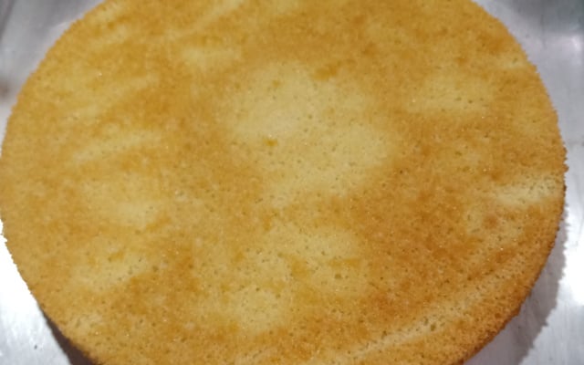 Massa pão de ló simples