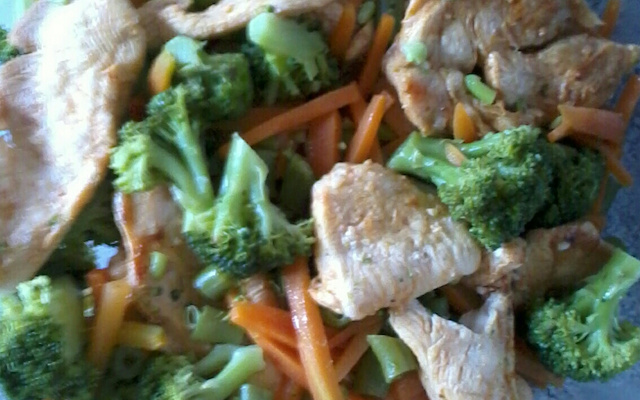 Frango com brócolis