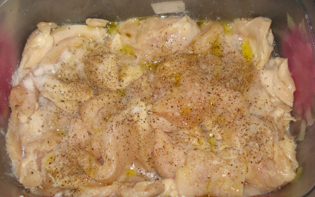 Filé de frango ao creme de cebola