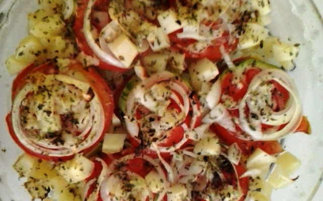 Torre de legumes gratinados