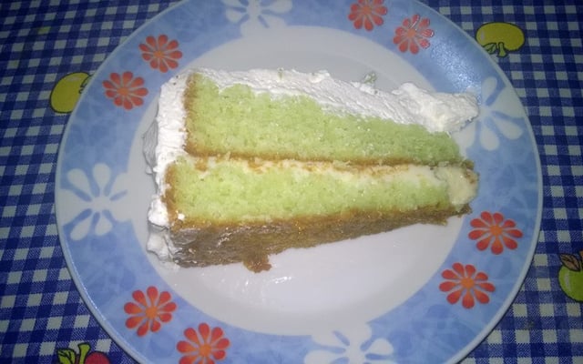 Bolo verde de limão