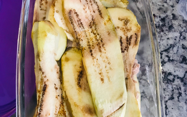 Torta de berinjela e atum