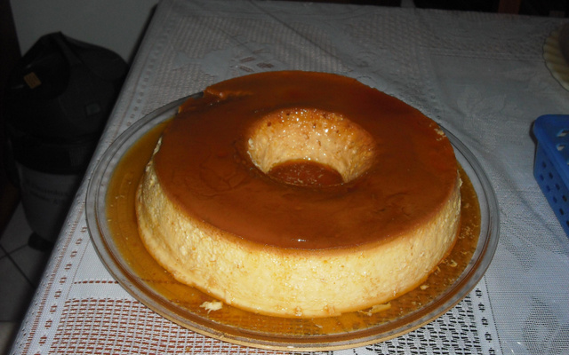 Pudim de leite condensado Moça