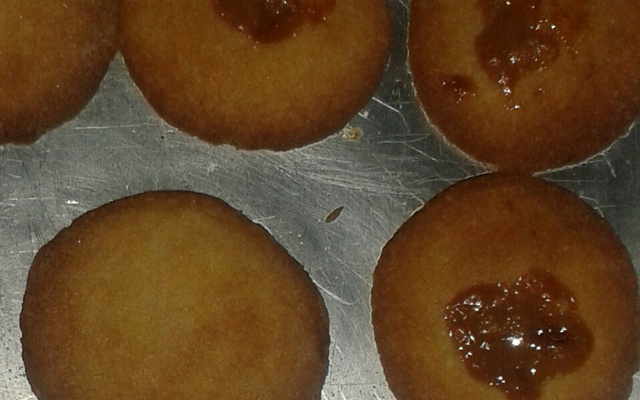 Biscoito amanteigado de goiabada