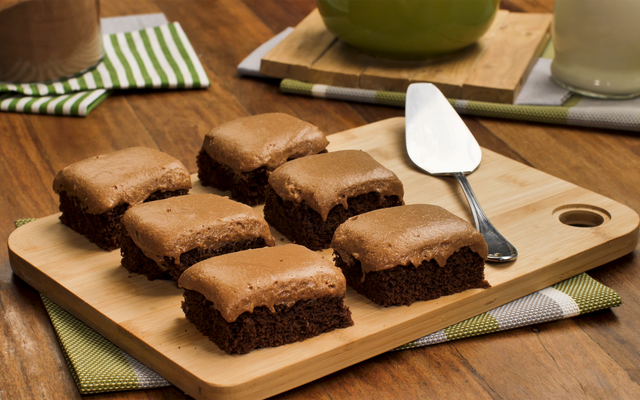 Bolo mousse de chocolate fácil