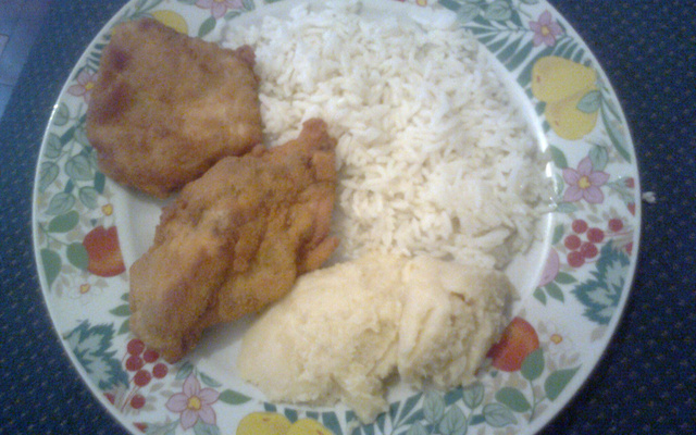 Filé de peito de frango à milanesa