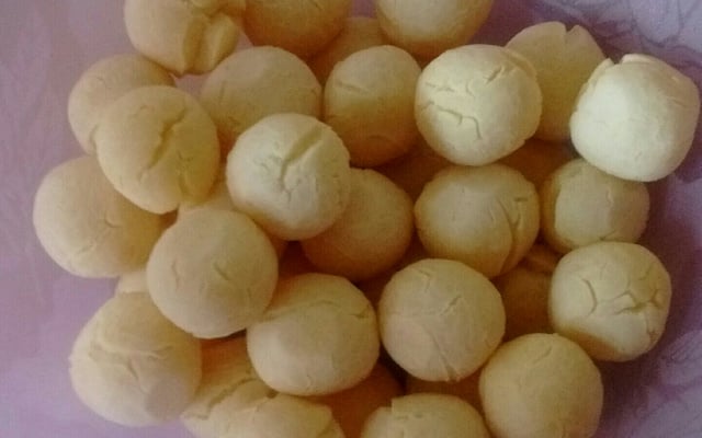 Pão de queijo sem queijo, sem ovo e sem lactose