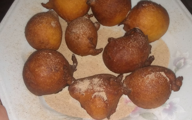 Bolinho de chuva de laranja