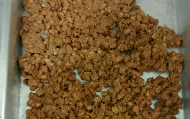 Doce de amendoim com leite condensado