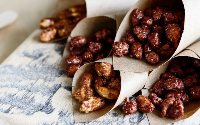 Amendoim de chocolate