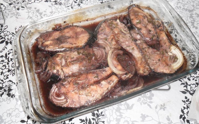 Salmão ao Vinho Tinto