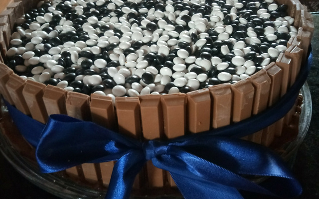 Bolo de Kit Kat à minha moda