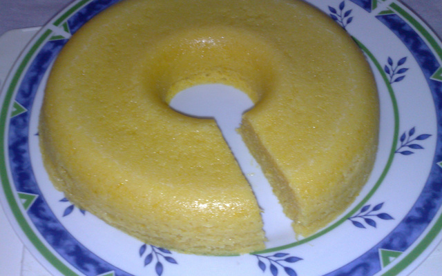 Bolo de milho verde no micro-ondas