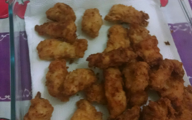 Frango empanado com maionese