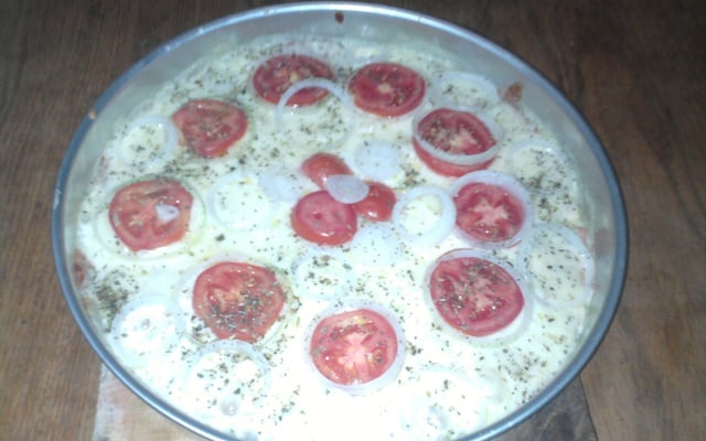 Massa de pizza fácil no liquidificador