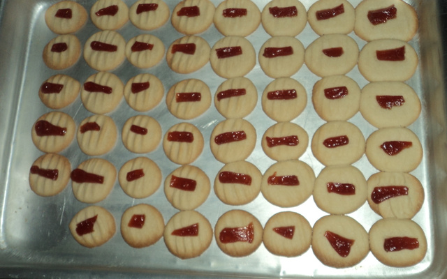 Biscoitinhos com goiabada