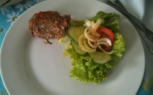 Rocambole de carne saudável