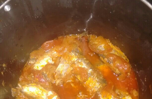 Sardinha na panela de pressão (igual as de lata do mercado)