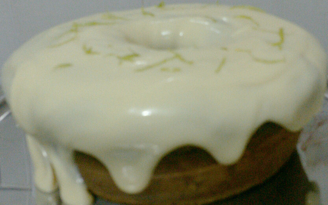 Bolo de laranja com creme de limão