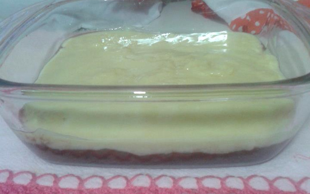 Doce de banana com cobertura de leite condensado ( Lúcio Cezar )