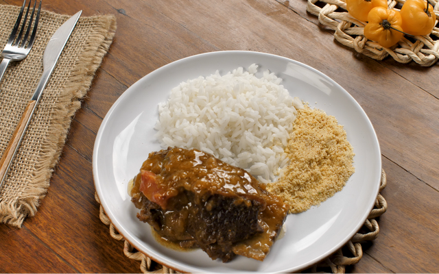 Costela na panela de pressão