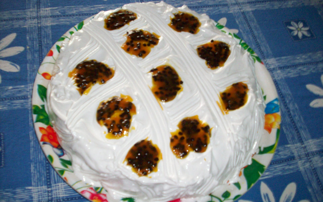 Bolo mousse de maracujá