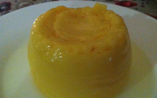 Pudim de micro-ondas na caneca