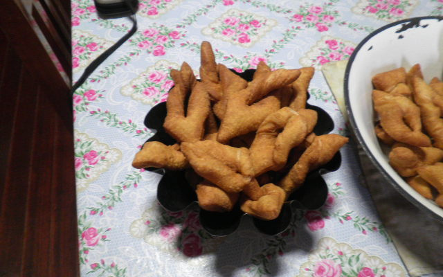 Grostoli salgado da Andressa