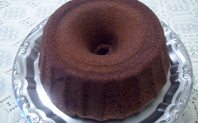 Bolo de chocolate com coco molhadinho