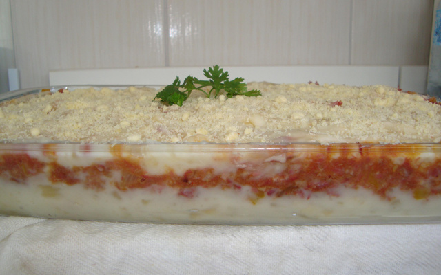 Torta de macaxeira com charque