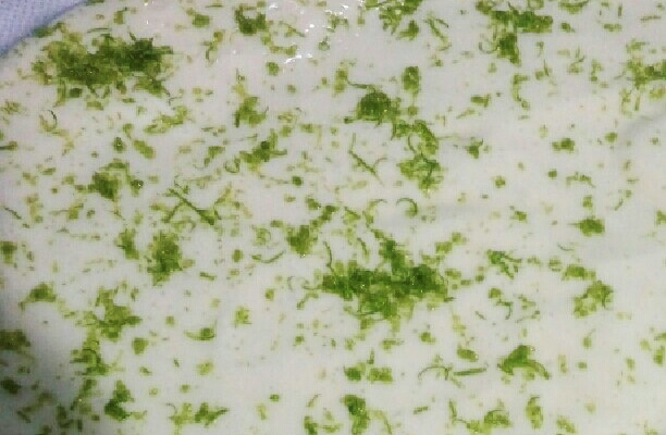 Mousse de limão fácil da Gabriela