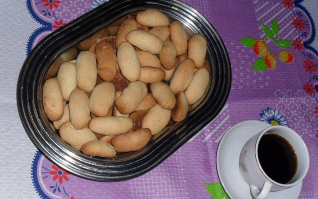 Biscoitinho com recheio de goiabada