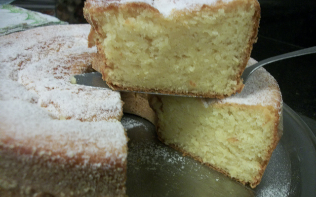 Bolo rústico de milho verde