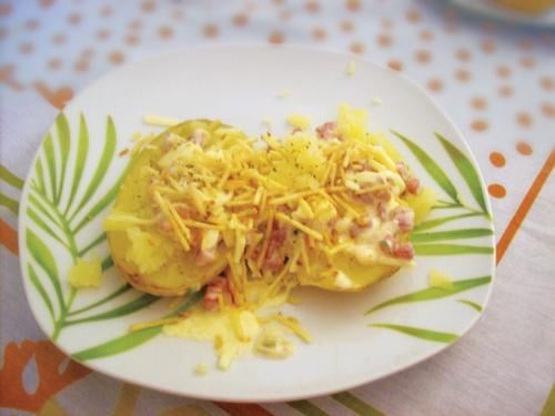 Batata recheada assada no microondas