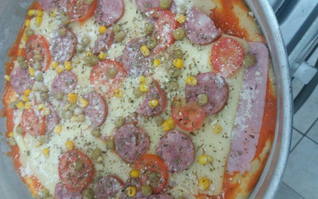 Massa de pizza caseira muito facil