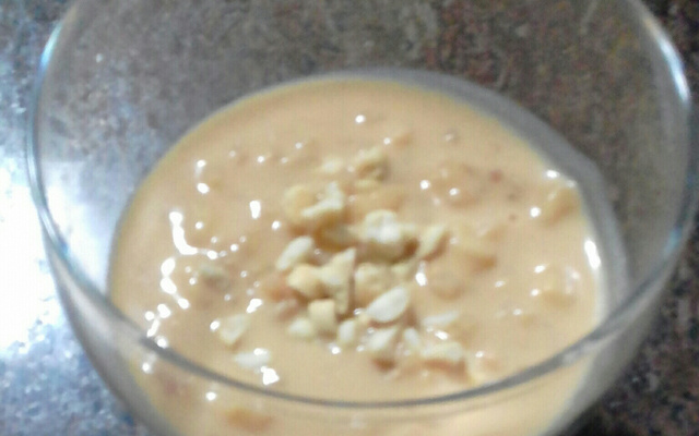 Canjica com amendoim