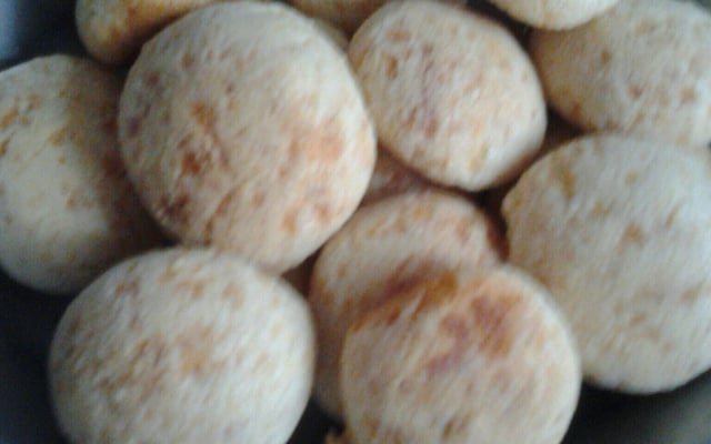 Pão de queijo com polvilho azedo