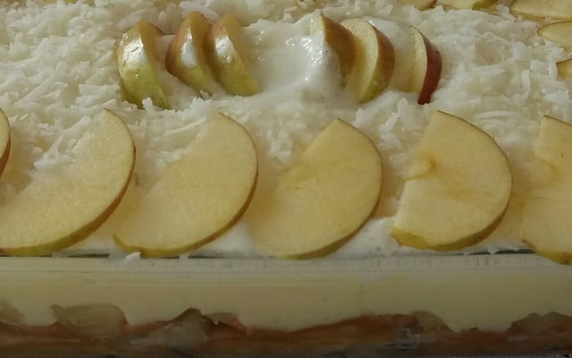 Torta de abacaxi cremosa