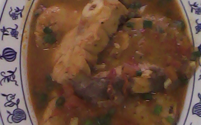 Posta de cação ao molho