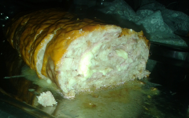 Rocambole de frango com molho especial da Pri