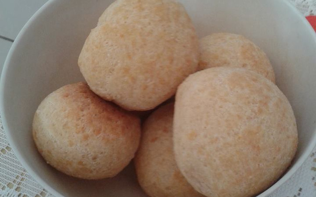 Pão de Queijo Fácil