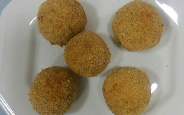 Bolinho fit de frango e batata doce