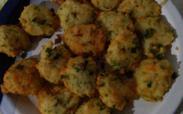 Bolinho de arroz sequinho