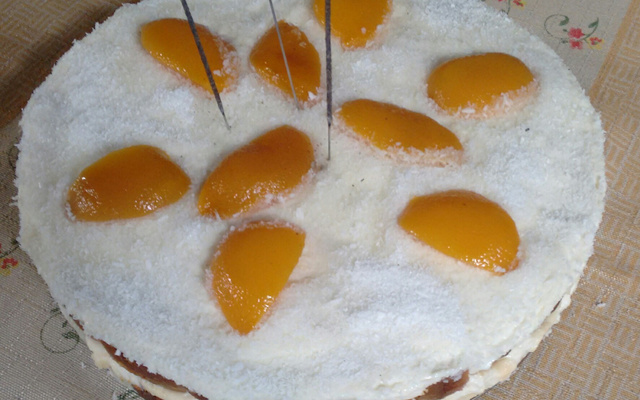 Bolo gelado (feito com bolo Pullman)