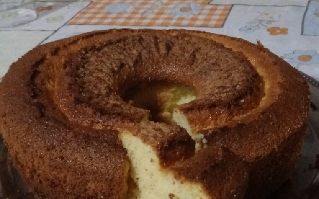 Bolo fofinho de fubá