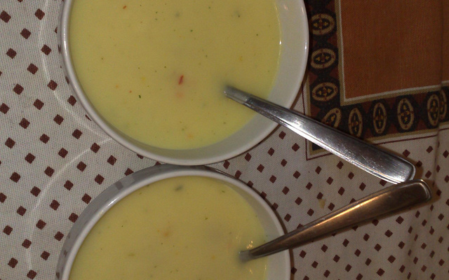 Sopa creme com frango e batata