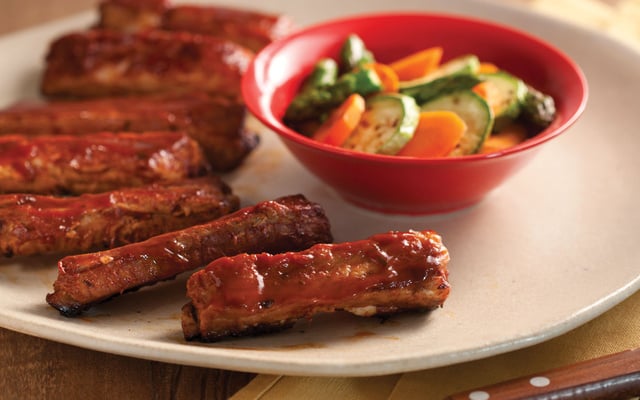 Costelinha de porco ao molho barbecue