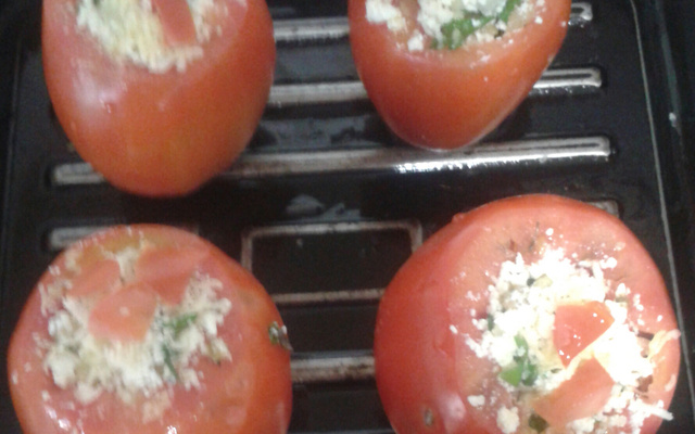 Tomate Recheado ao Forno