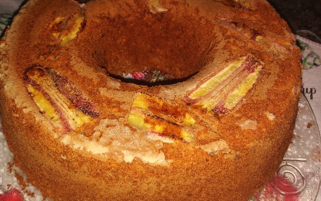 Bolo de banana de liquidificador sem glúten e sem lactose