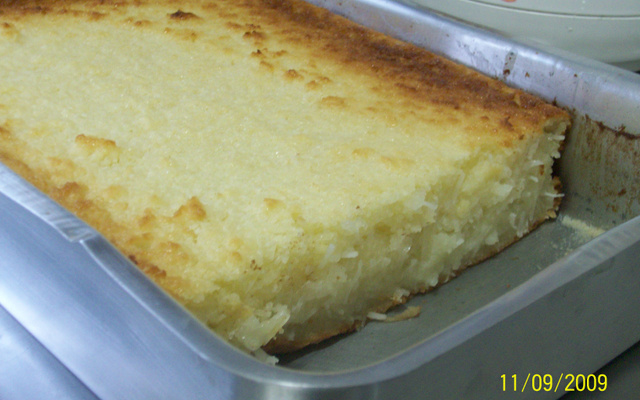 Bolo cremoso de aipim